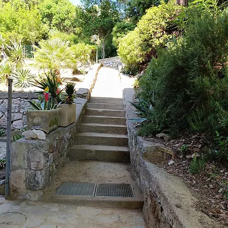 Casa Smeraldo Apartment Cavo